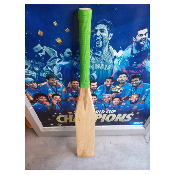 Mongoose Cricket Bat - Image 2