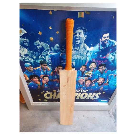 Black Mango Kashmir Willow Scoop Bat - Image 2